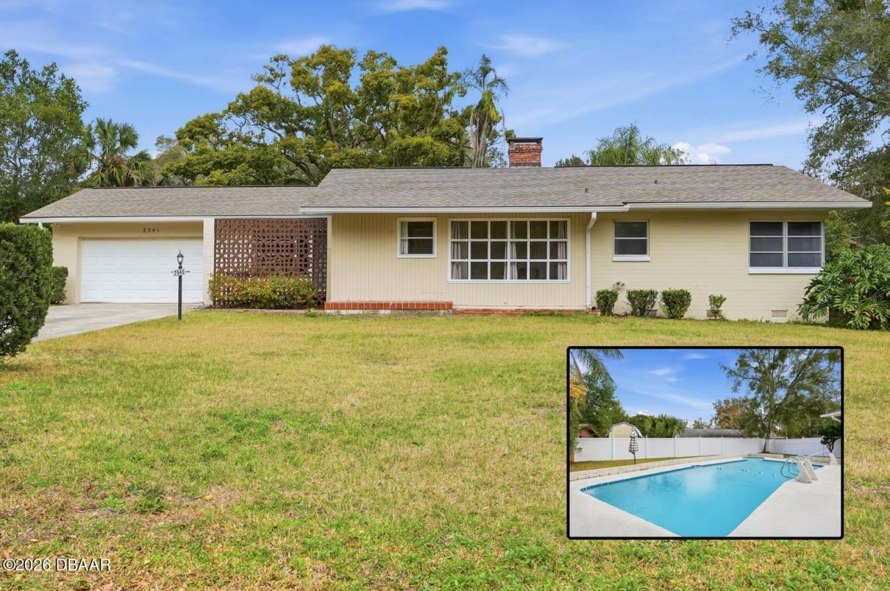 2541 Parkway Drive, Deland, FL 32720 Main Photo