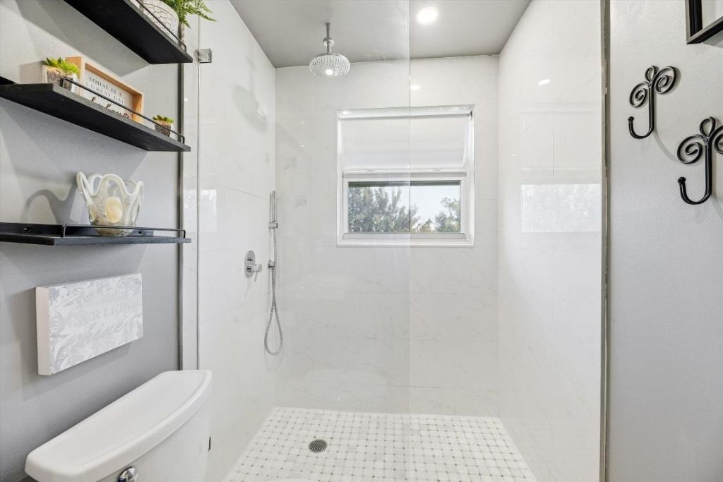 2600 S Course Drive, Unit 610, Pompano Beach, FL 33069 Photo