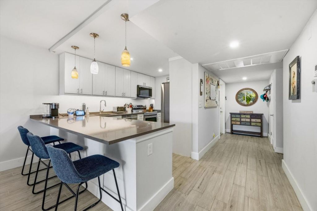 2600 S Course Drive, Unit 610, Pompano Beach, FL 33069 Photo