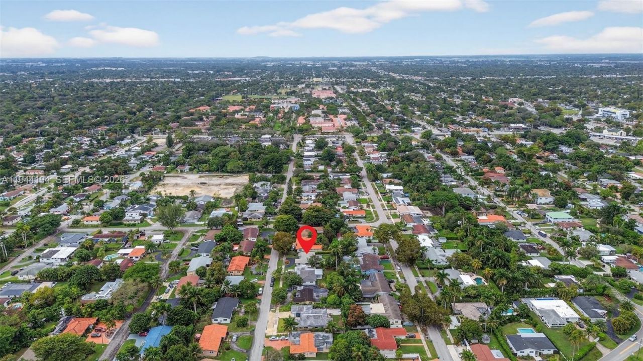 425 NE 114th St, Miami, FL 33161 Photo