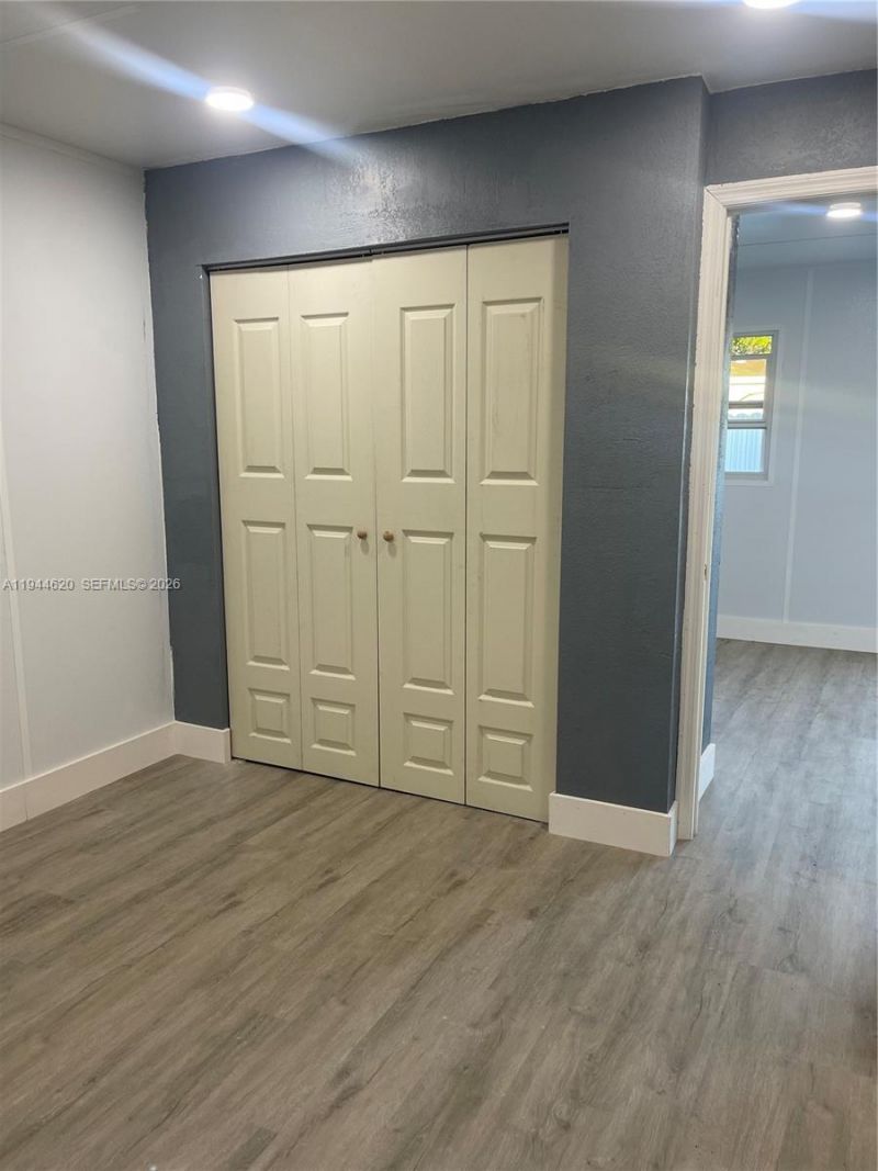 841 N 69th Ave, Hollywood, FL 33024 Photo