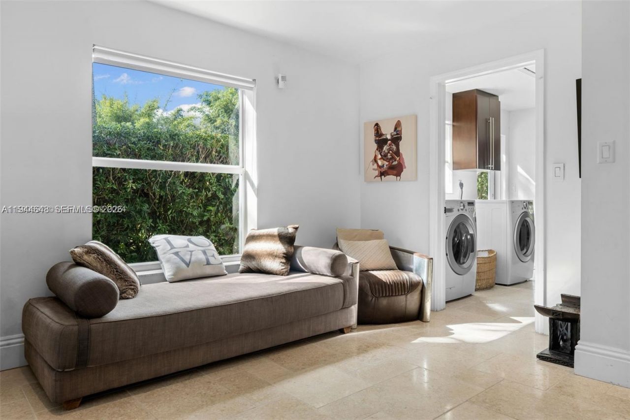 6411 SW 185th Way, Southwest Ranches, FL 33332 Photo