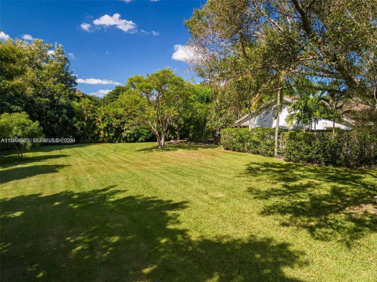 6411 SW 185th Way, Southwest Ranches, FL 33332 Photo