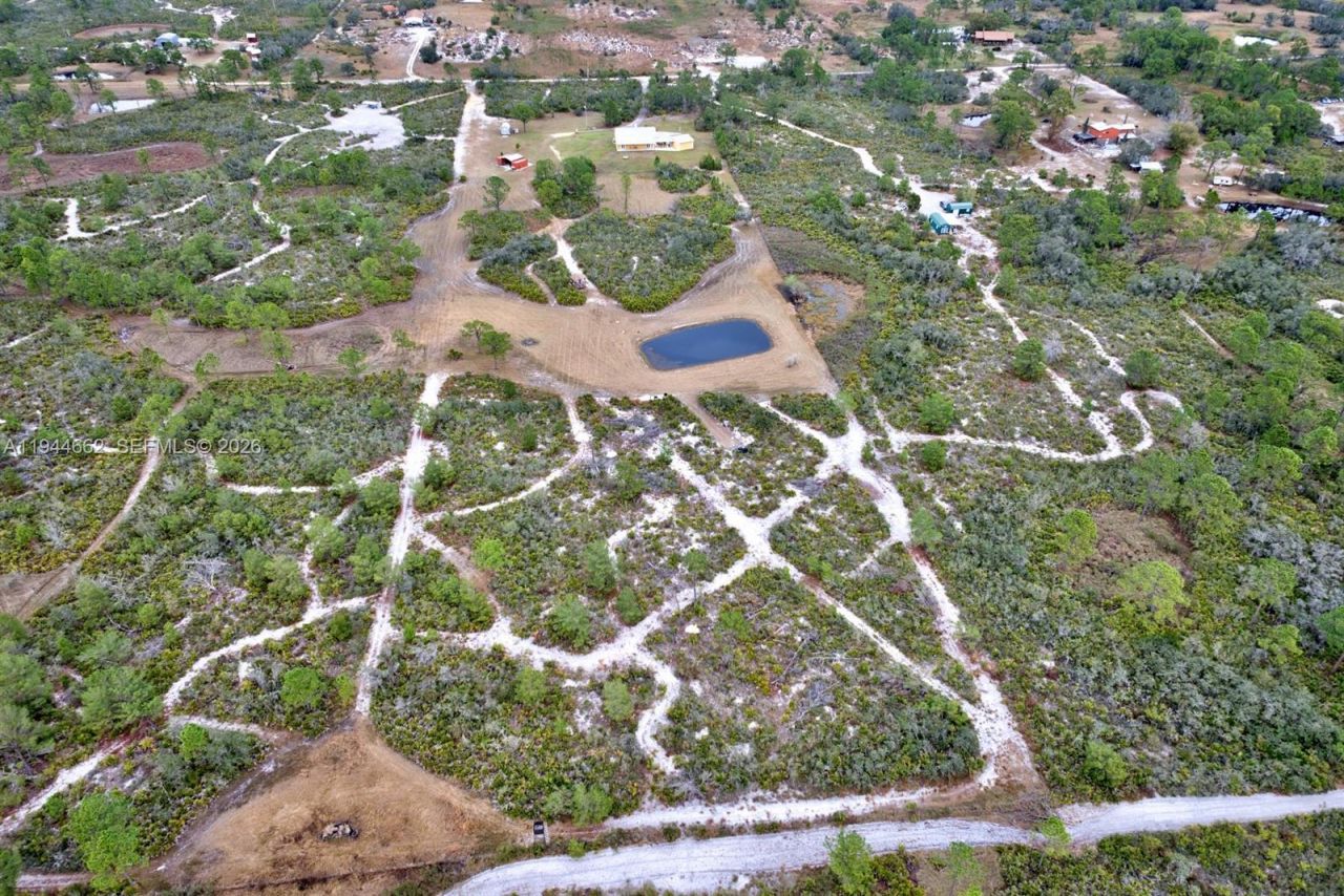 194 Leisure Ln, Venus, FL 33960 Photo