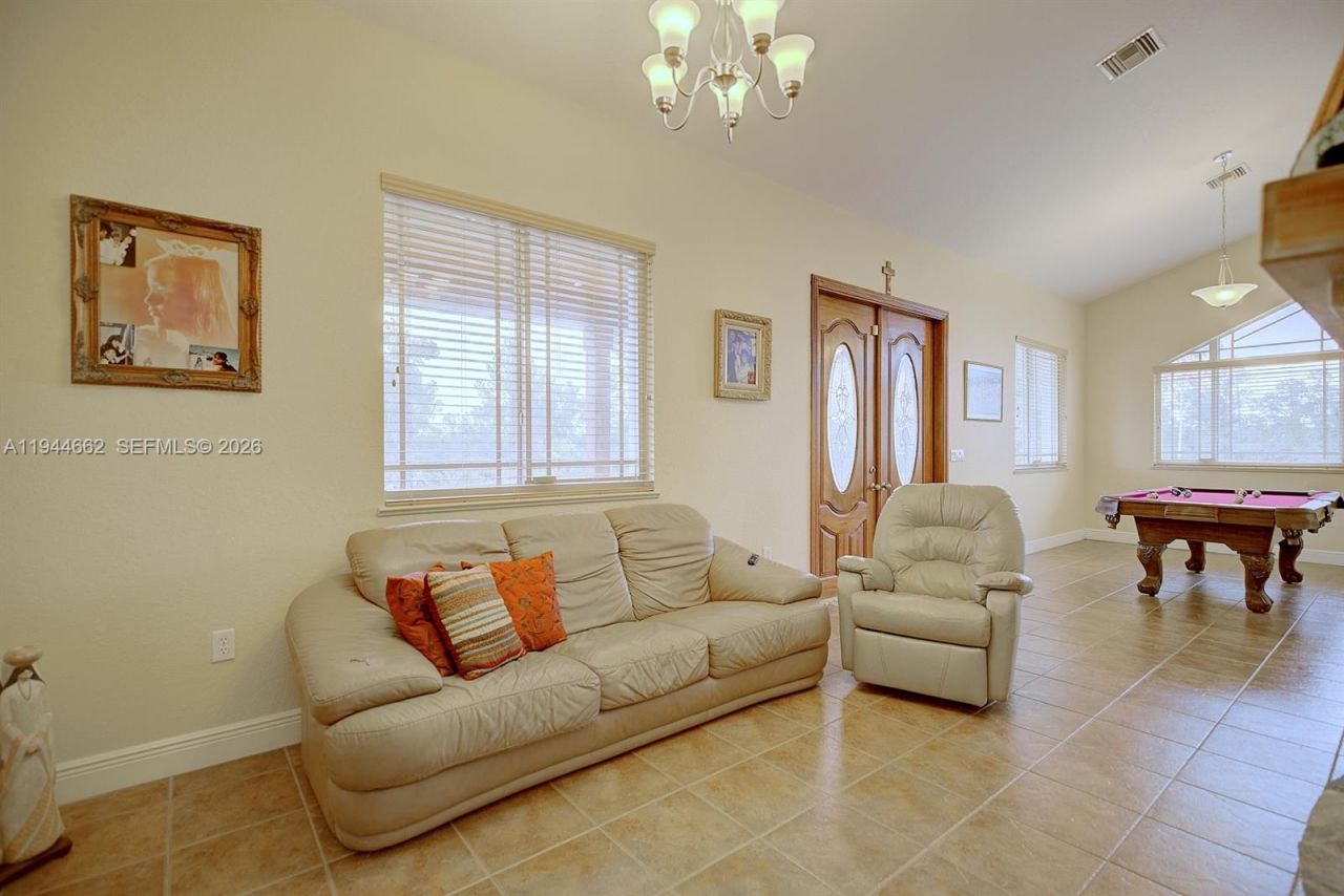 194 Leisure Ln, Venus, FL 33960 Photo