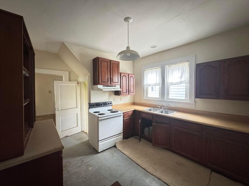330 Park Street, Lancaster, OH 43130 Photo 3