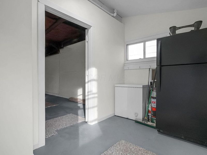 1612 Simpson Drive, Columbus, OH 43227 Photo 21