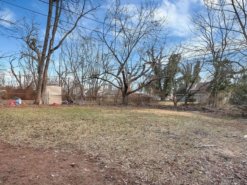 1612 Simpson Drive, Columbus, OH 43227 Photo 24