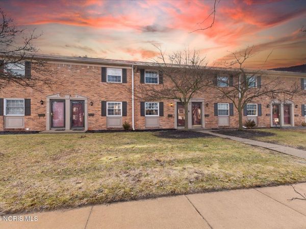 4854 Wickford Drive, Sylvania, OH 43560