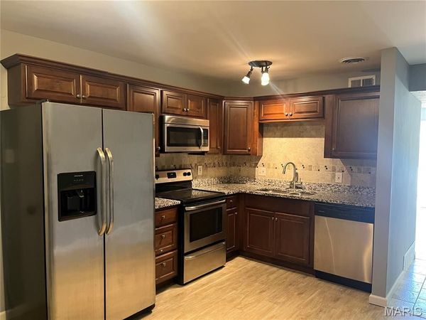 6990 Colonial Woods Drive, Unincorporated, MO 63129