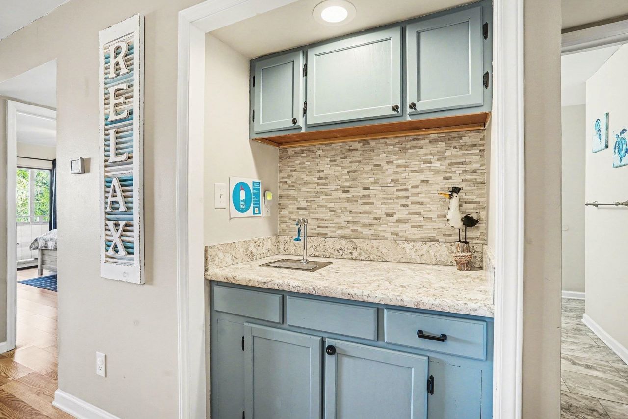 250 Maison Dr. Photo 13