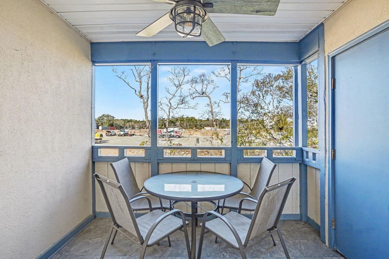 250 Maison Dr. Photo 17