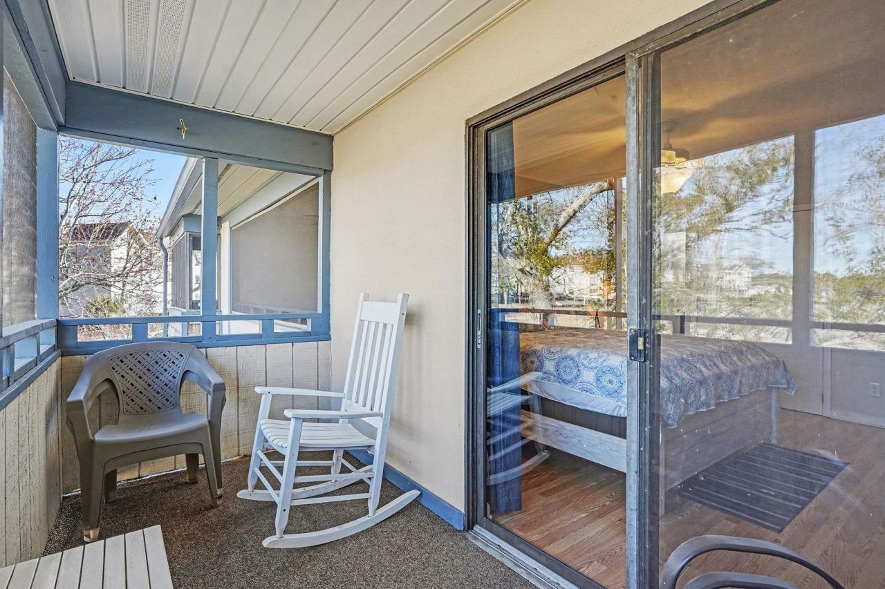 250 Maison Dr. Photo 22