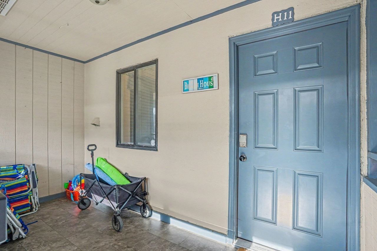 250 Maison Dr. Photo 5