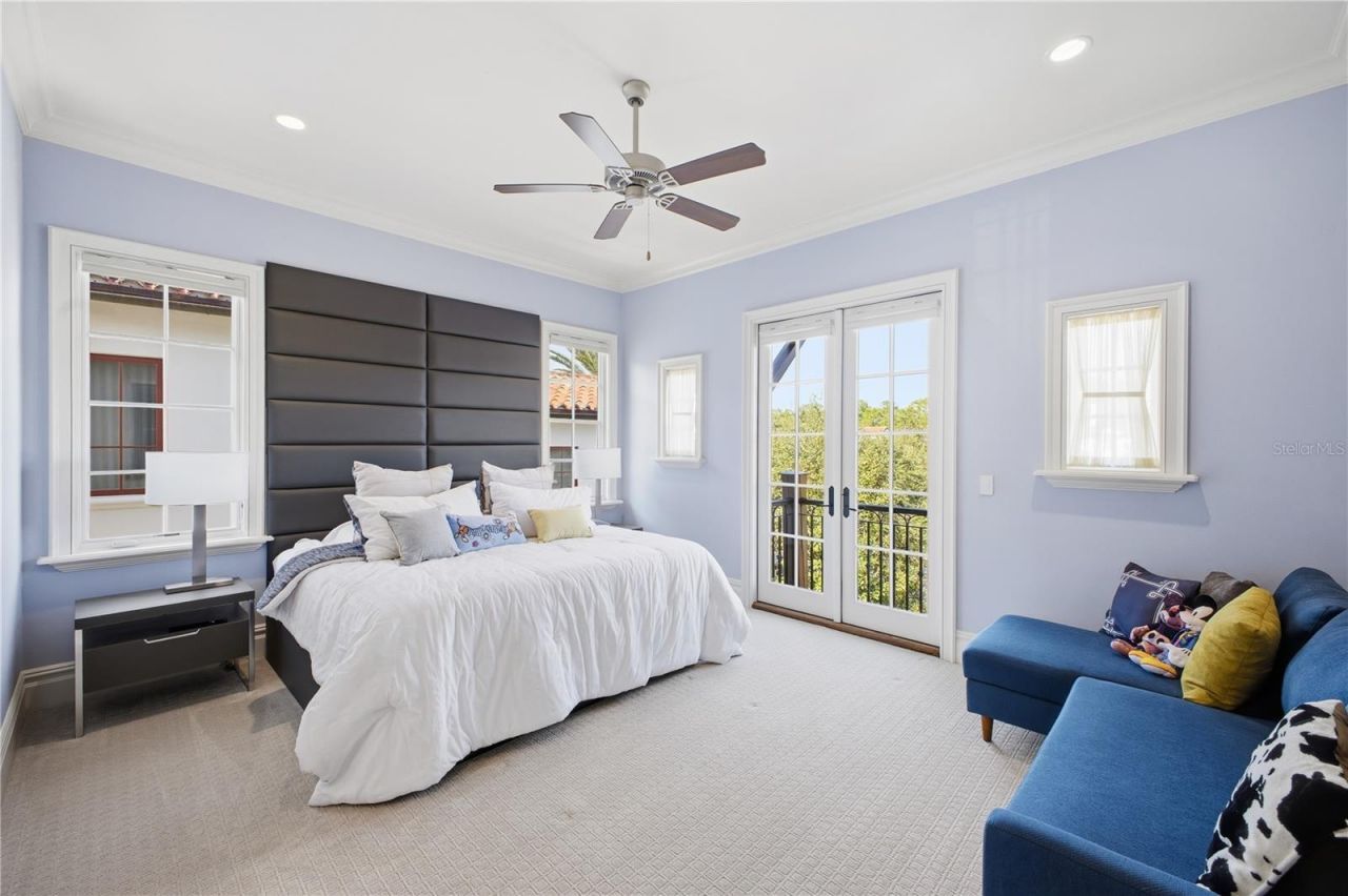 10164 Carthay Drive, Golden Oak, FL 32836 Photo