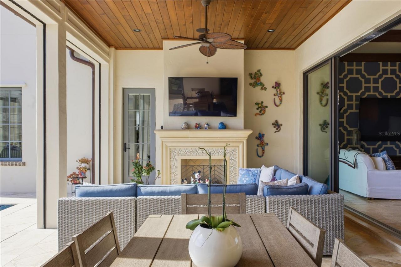 10164 Carthay Drive, Golden Oak, FL 32836 Photo