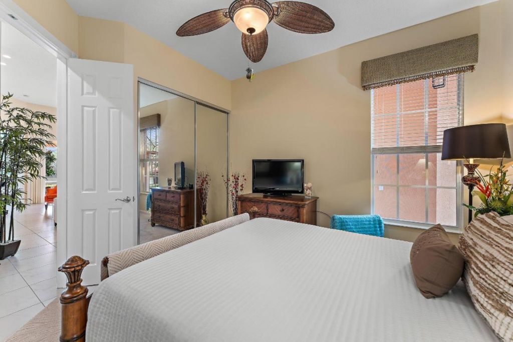 10913 SW Candlewood Road, Port Saint Lucie, FL 34987 Photo