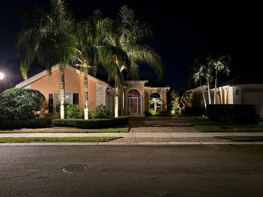 10913 SW Candlewood Road, Port Saint Lucie, FL 34987 Photo