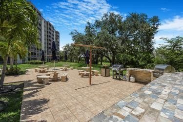 3575 Broken Woods Drive, Unit 302, Coral Springs, FL 33065 Photo