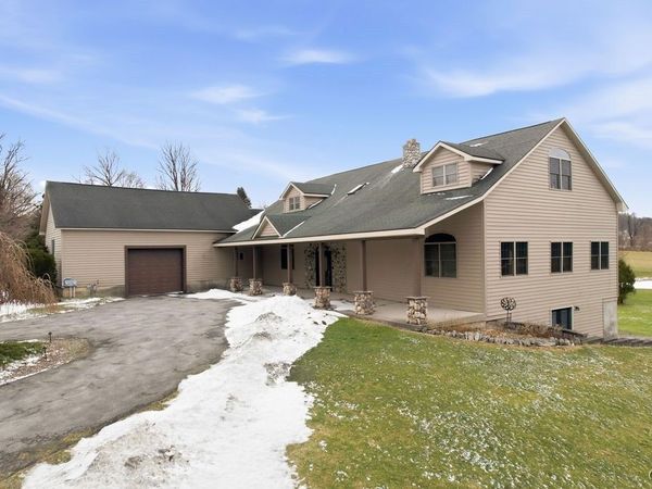 6697 Nelson Road, Canastota, NY 13032