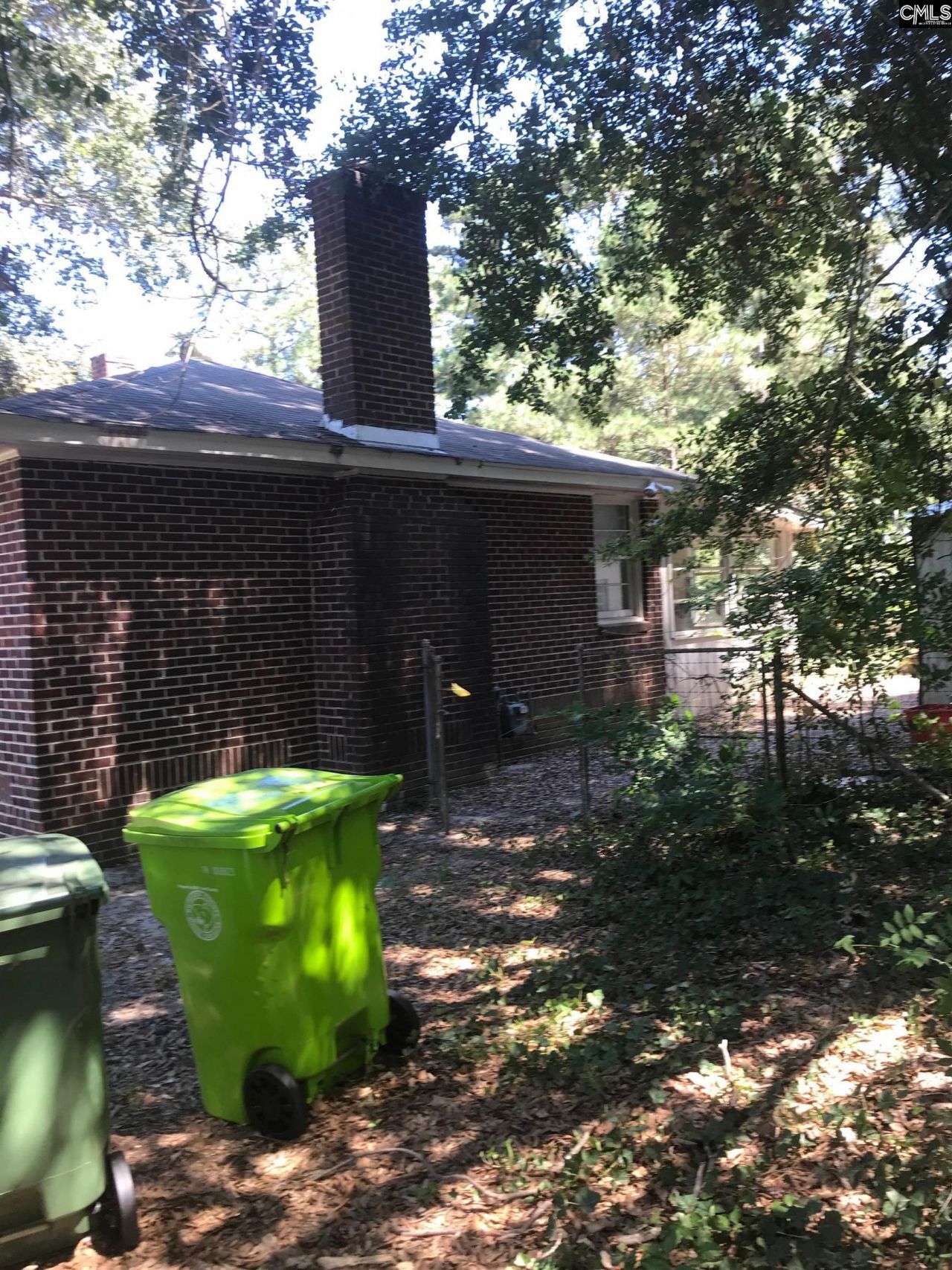 112 Normandy Road Photo 12