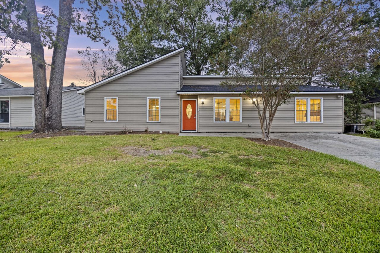 112 Pullman Avenue Photo 10