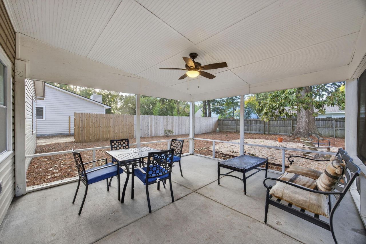 112 Pullman Avenue Photo 20