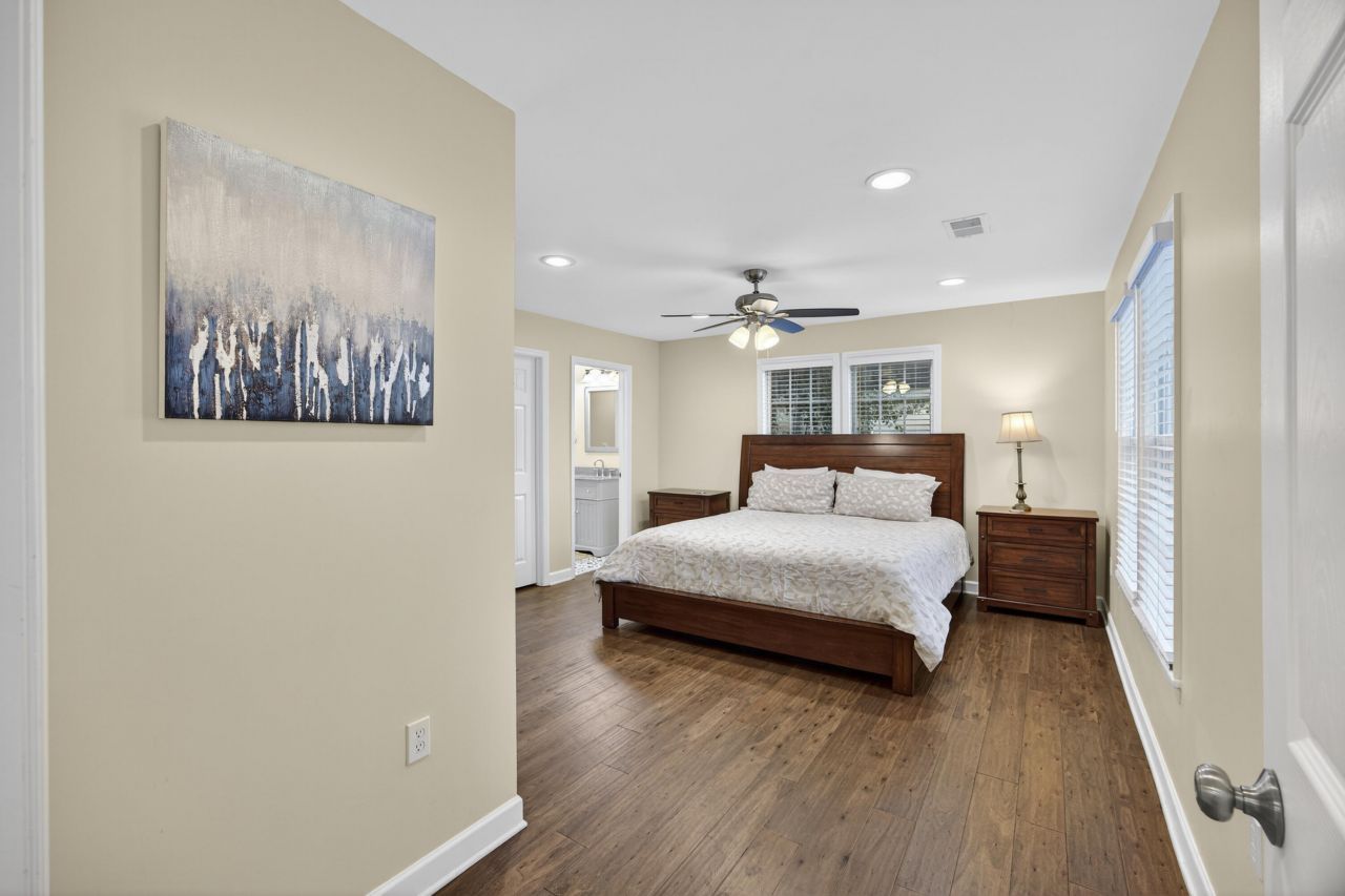 112 Pullman Avenue Photo 25