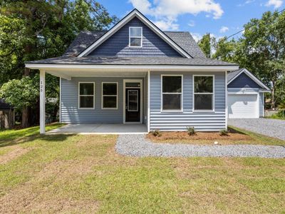 125 Ridge Road, Summerville, SC 29485