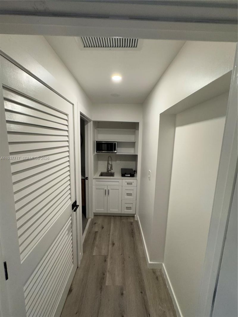 4171 SW 99th Ct, Unit SIDE, Miami, FL 33165 Photo