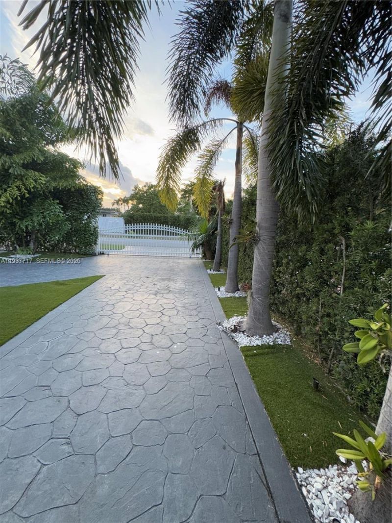 4171 SW 99th Ct, Unit SIDE, Miami, FL 33165 Photo