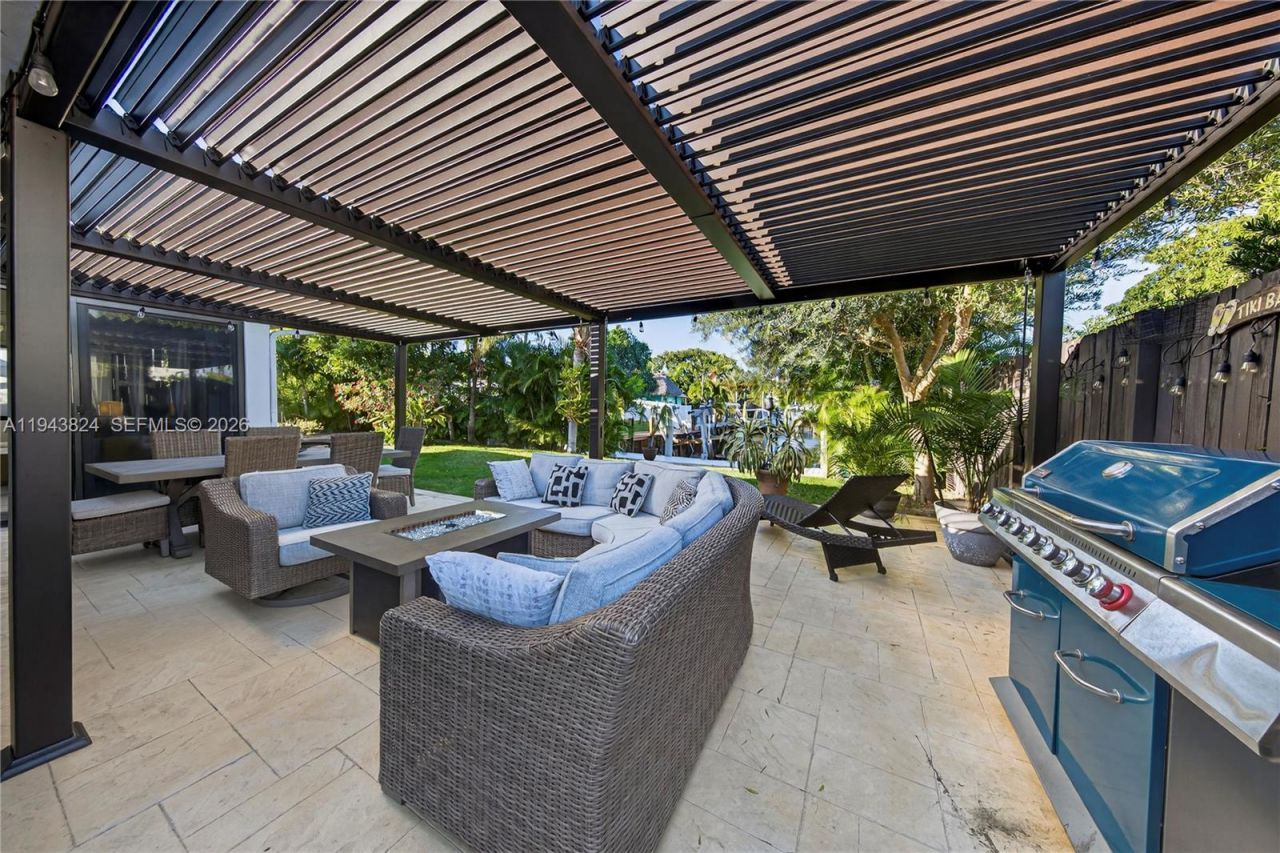 371 SE 3rd St, Pompano Beach, FL 33060 Photo