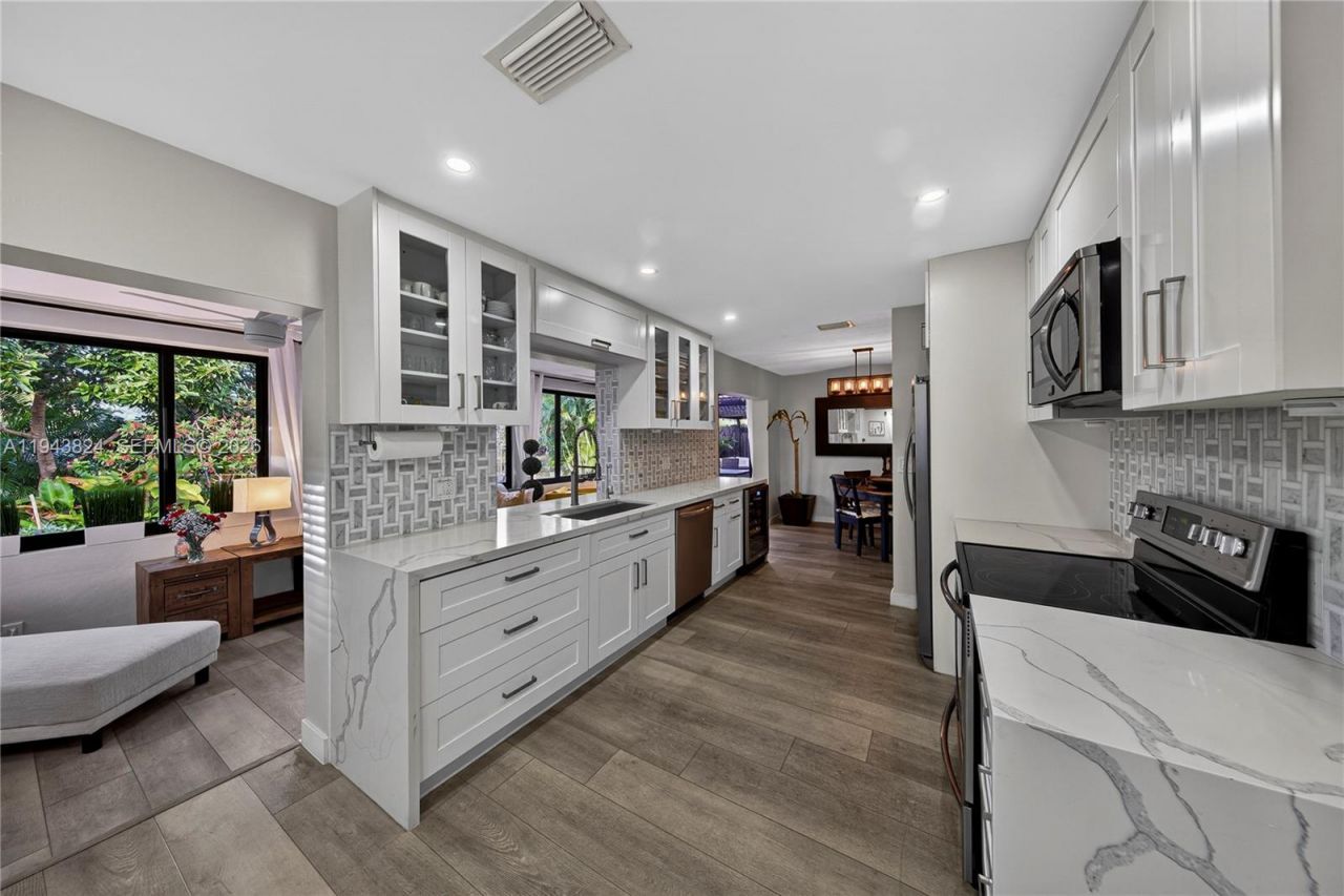 371 SE 3rd St, Pompano Beach, FL 33060 Photo