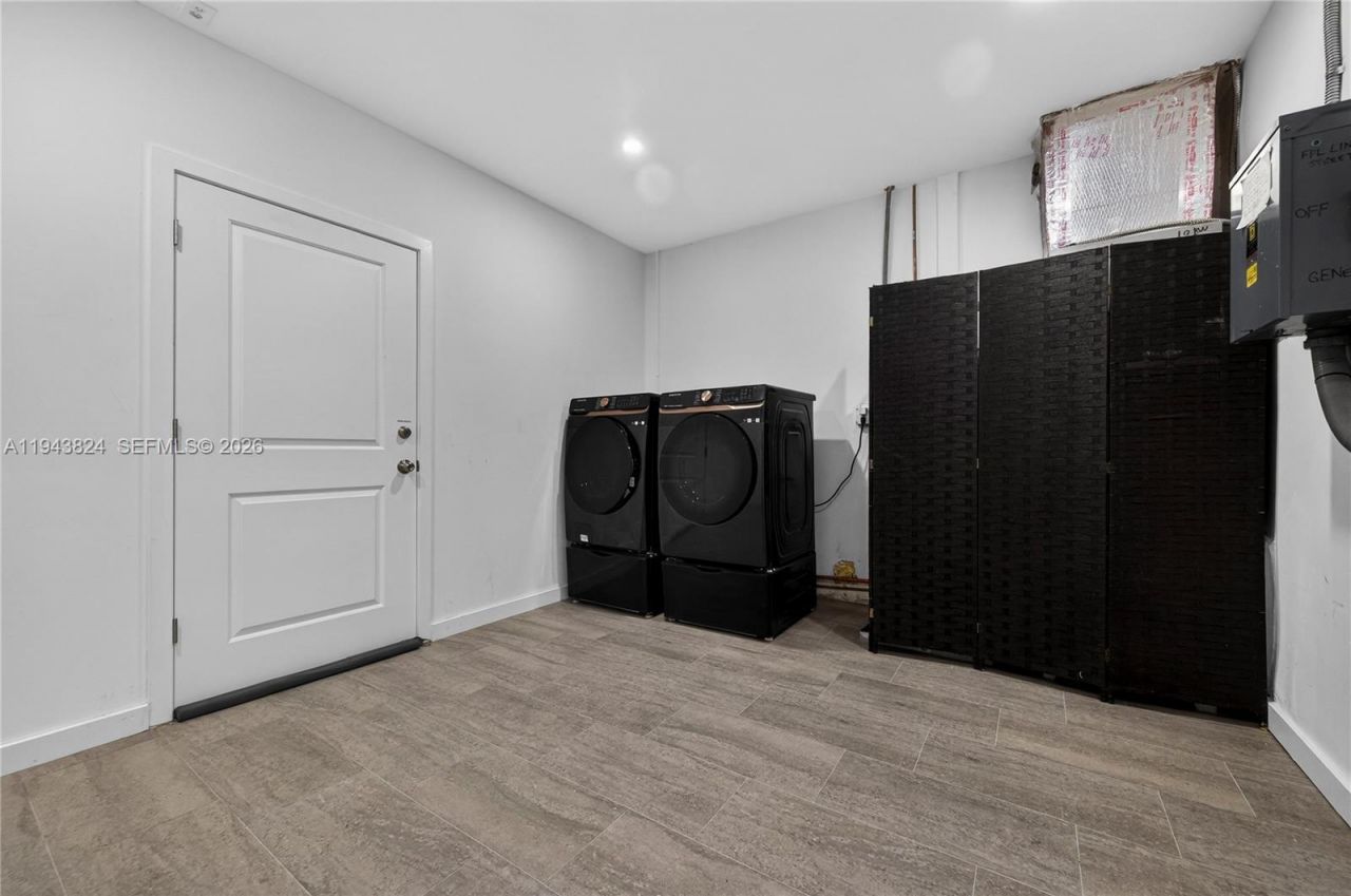 371 SE 3rd St, Pompano Beach, FL 33060 Photo