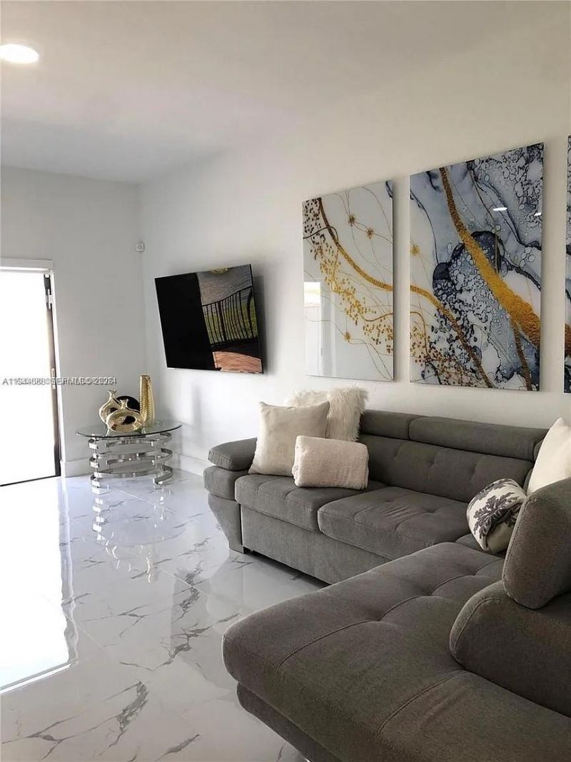 10162 SW 228th Ter, Miami, FL 33190 Photo