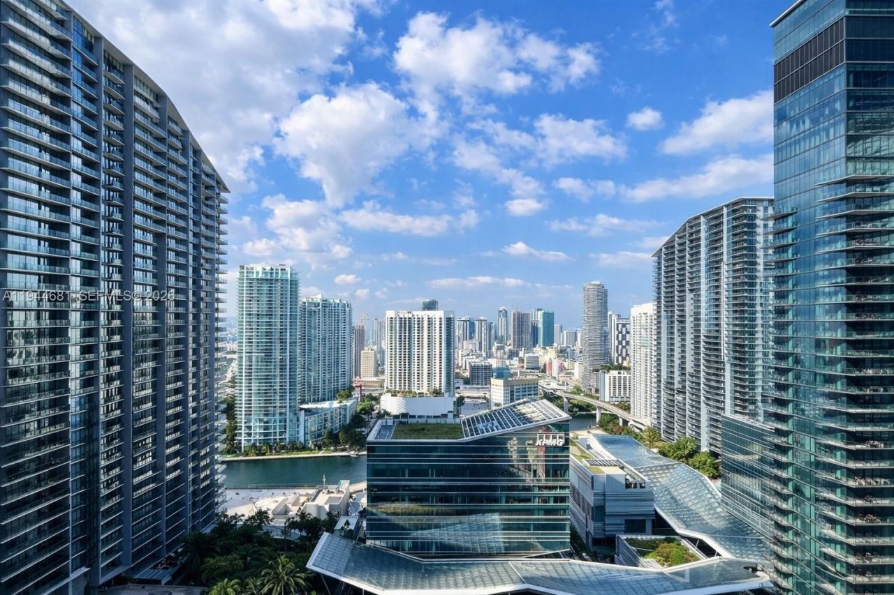 45 SW 9th St , Unit 3008, Miami, FL 33130 Photo