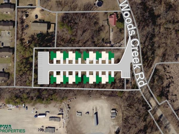 2111 Woods Creek Rd, Knoxville, TN 37924