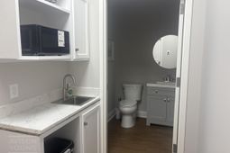 234 Seven Farms Drive photo 4