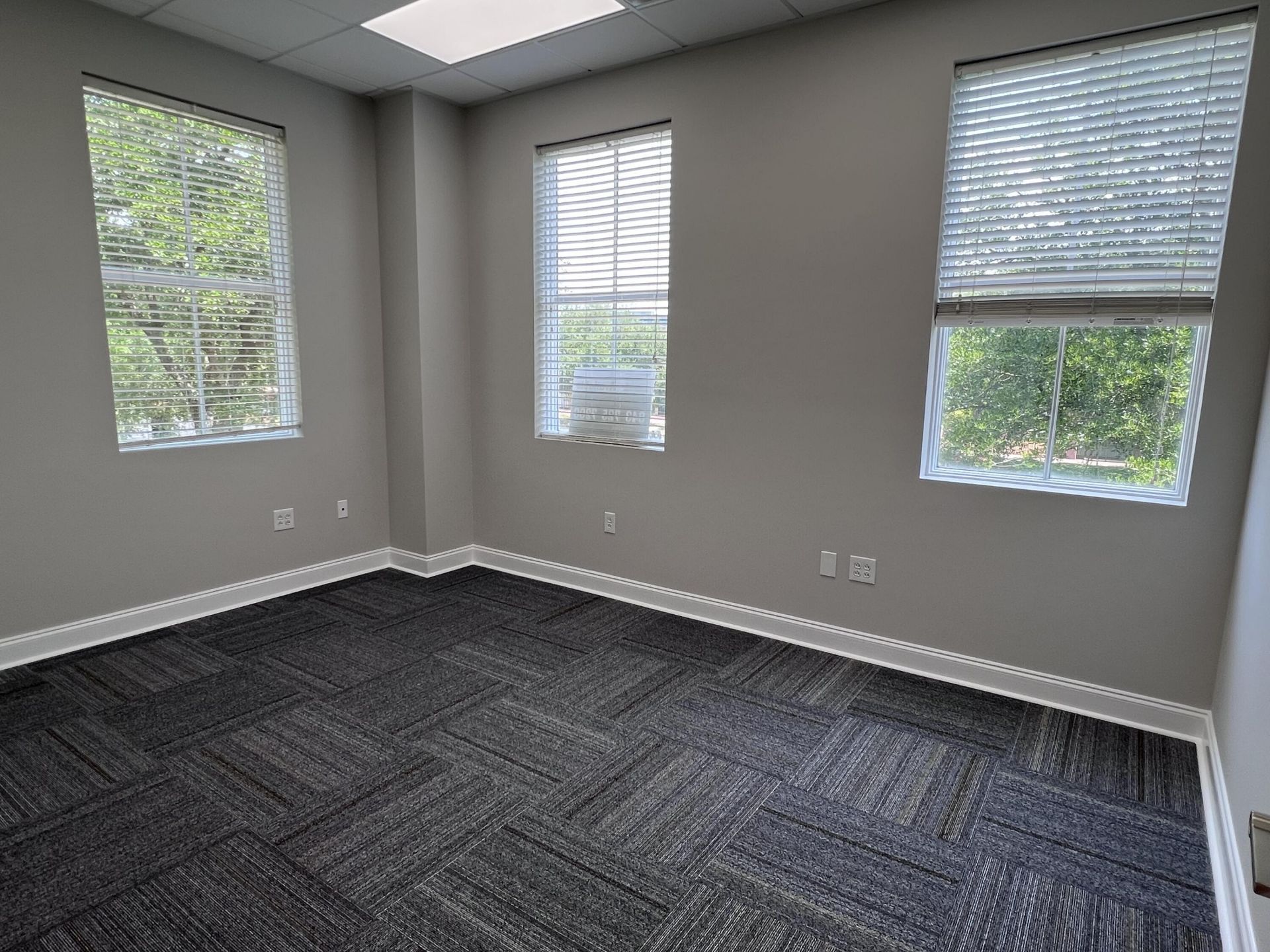 234 Seven Farms Drive Photo 7