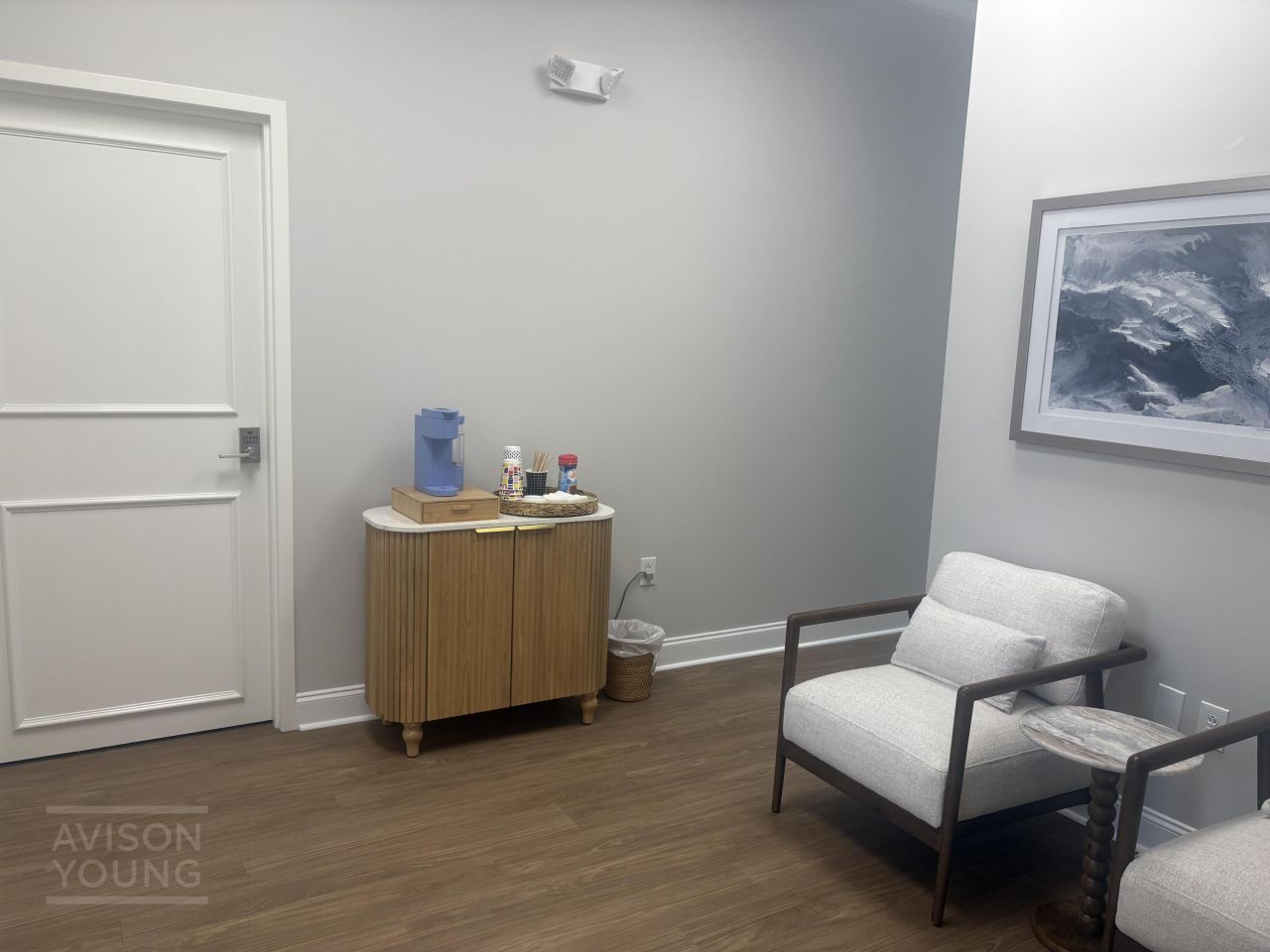 234 Seven Farms Drive Photo 4