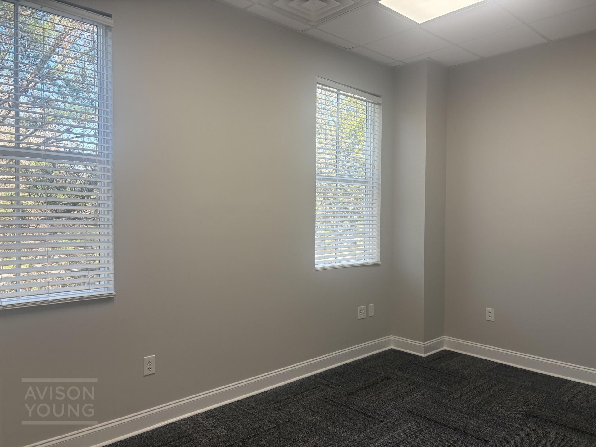 234 Seven Farms Drive Photo 8