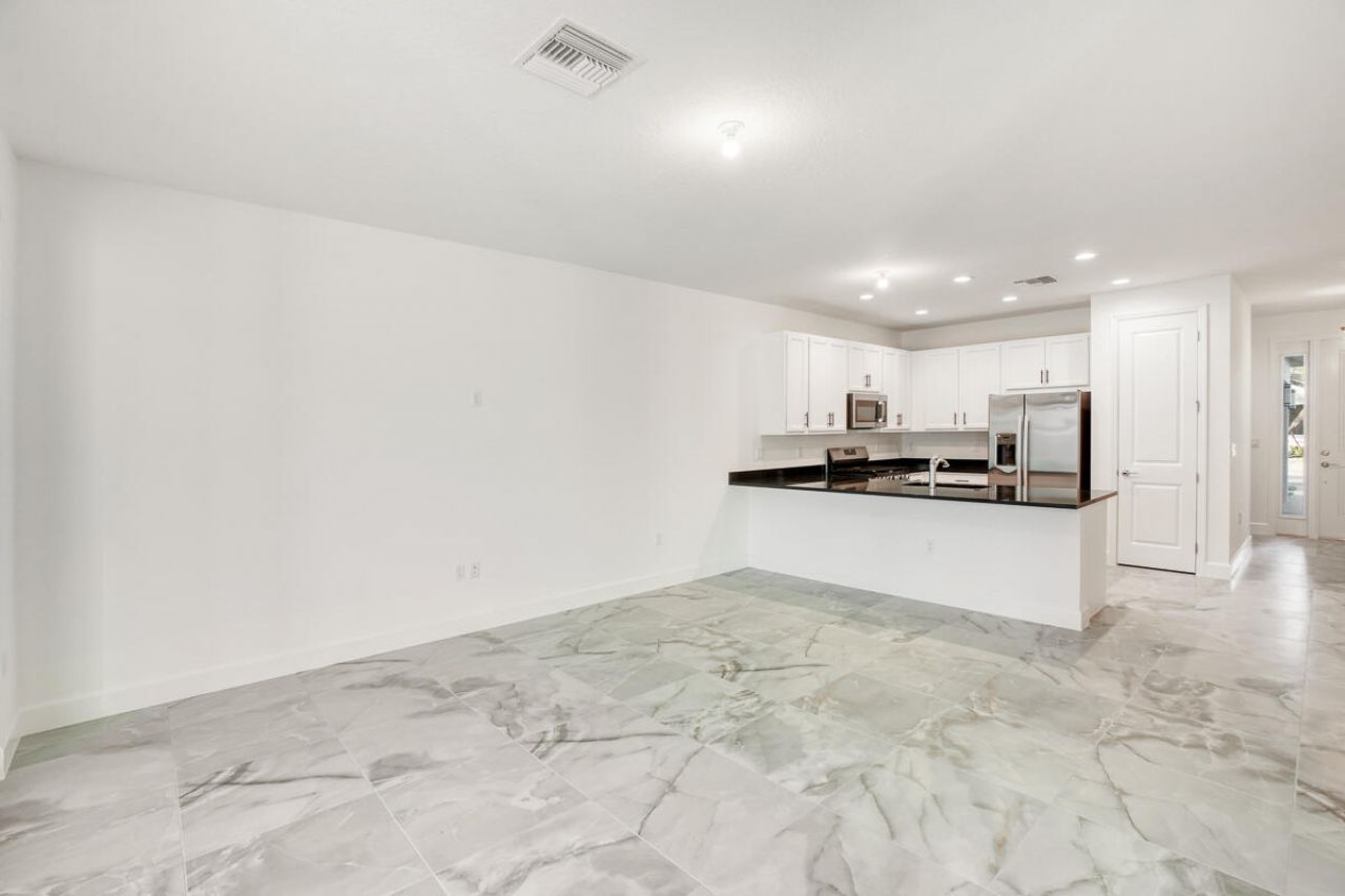 13422 SW Brightside Way, Port Saint Lucie, FL 34987 Photo