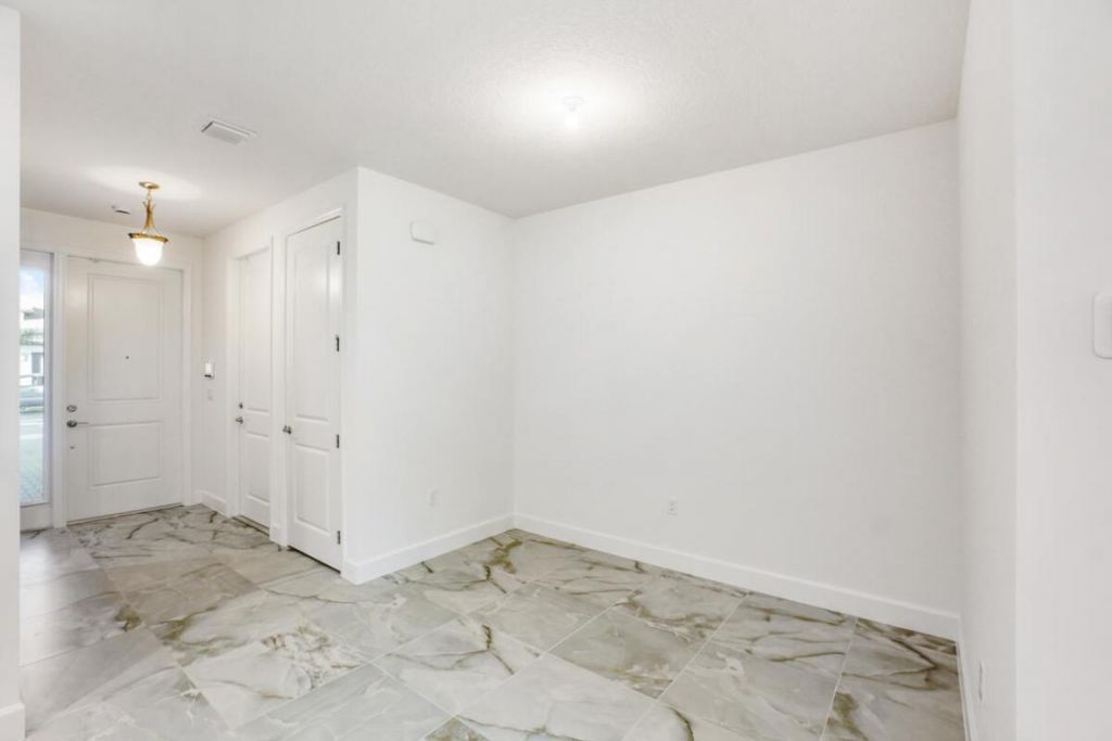 13422 SW Brightside Way, Port Saint Lucie, FL 34987 Photo