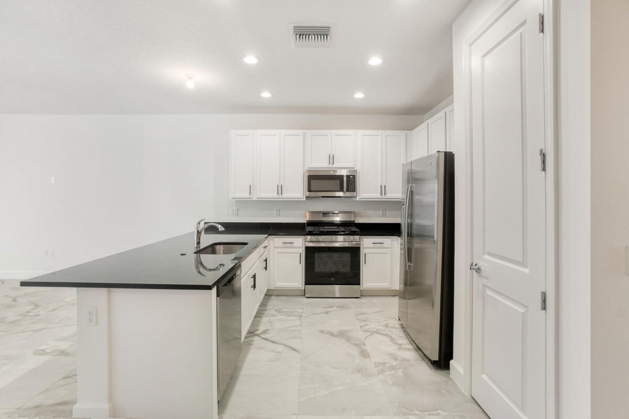 13422 SW Brightside Way, Port Saint Lucie, FL 34987 Photo