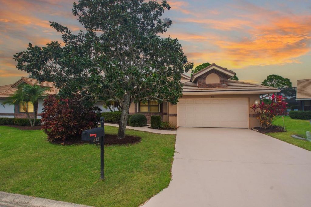 413 SW Jefferson Circle, Port Saint Lucie, FL 34986 Photo