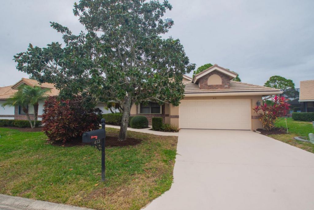 413 SW Jefferson Circle, Port Saint Lucie, FL 34986 Photo
