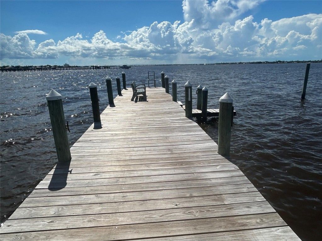 175 SE Saint Lucie Blvd, Unit E134, Stuart, FL 34996 Photo