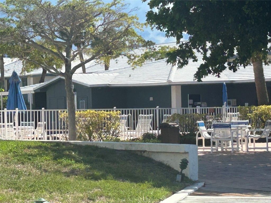 175 SE Saint Lucie Blvd, Unit E134, Stuart, FL 34996 Photo