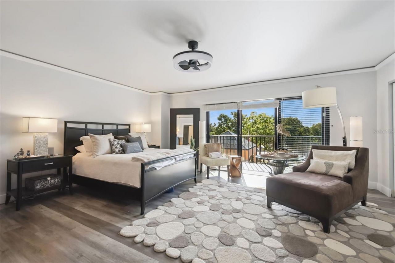 7550 Hinson Street, Unit 4b, Orlando, FL 32819 Photo
