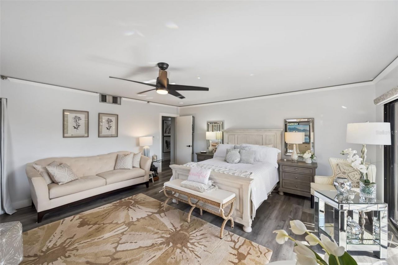 7550 Hinson Street, Unit 4b, Orlando, FL 32819 Photo